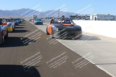 media/Nov-19-2022-Speed Ventures (Sat) [[eb5c8f9508]]/Around the Pits/Pre Grid Race Group/